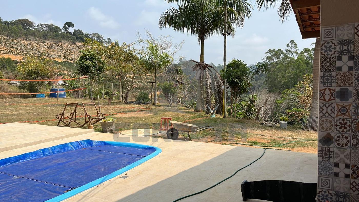 Sítio à venda com 3 quartos, 100m² - Foto 4
