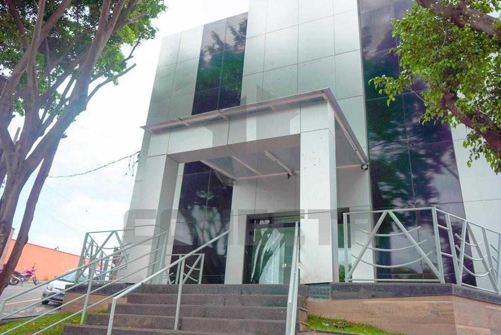 Prédio Inteiro para alugar, 946m² - Foto 2