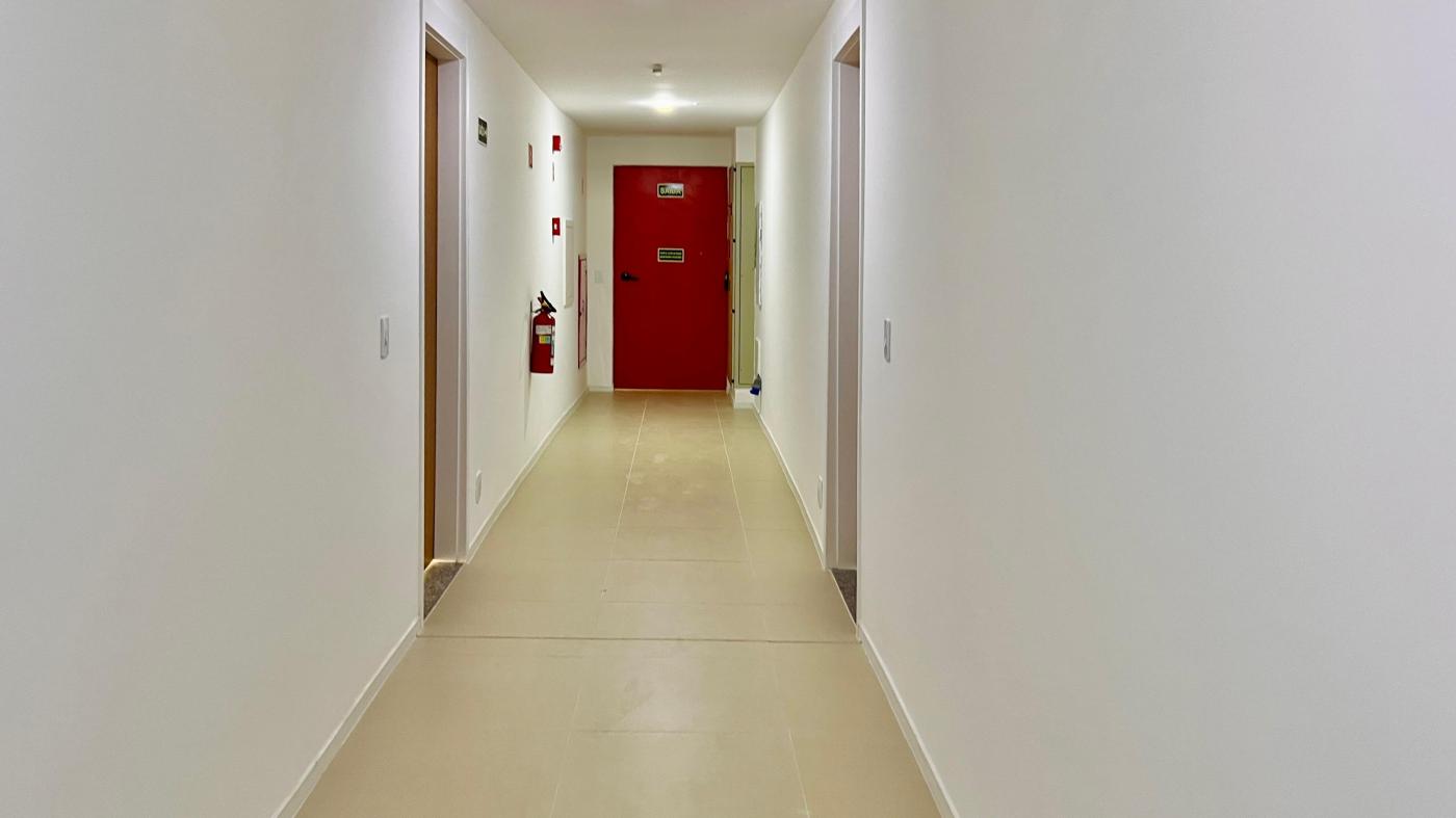 Apartamento à venda com 2 quartos, 70m² - Foto 19
