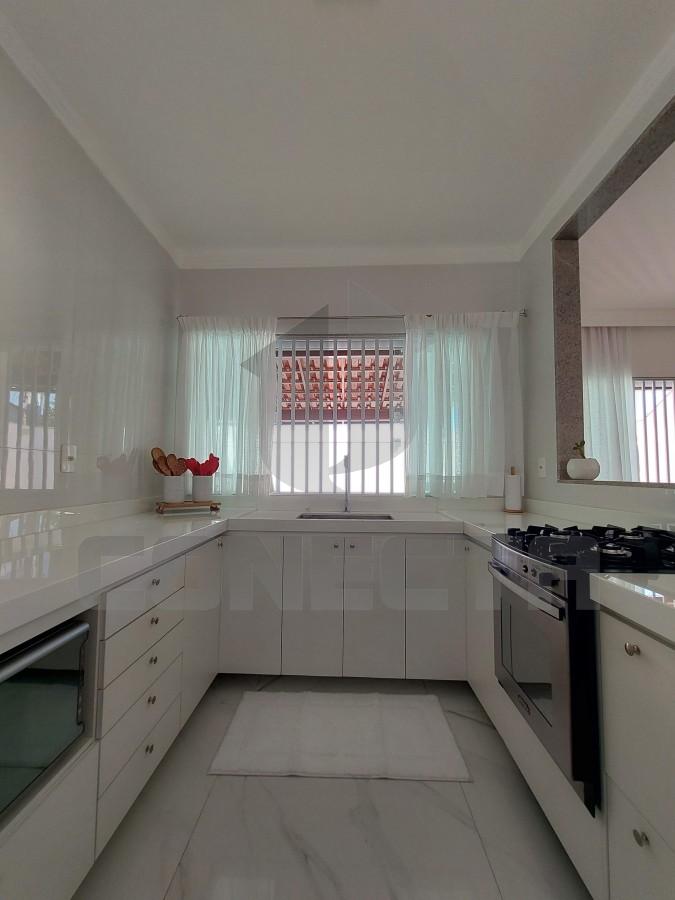 Casa à venda com 3 quartos, 124m² - Foto 10
